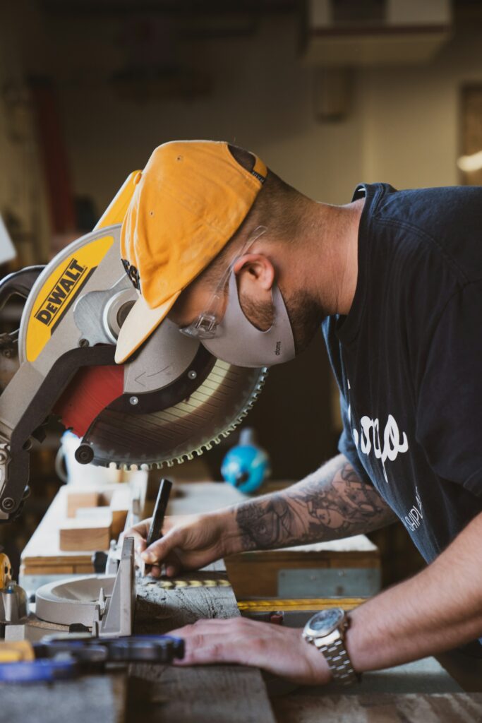 carpenter jobs hiring now